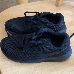 Nike gym shoes